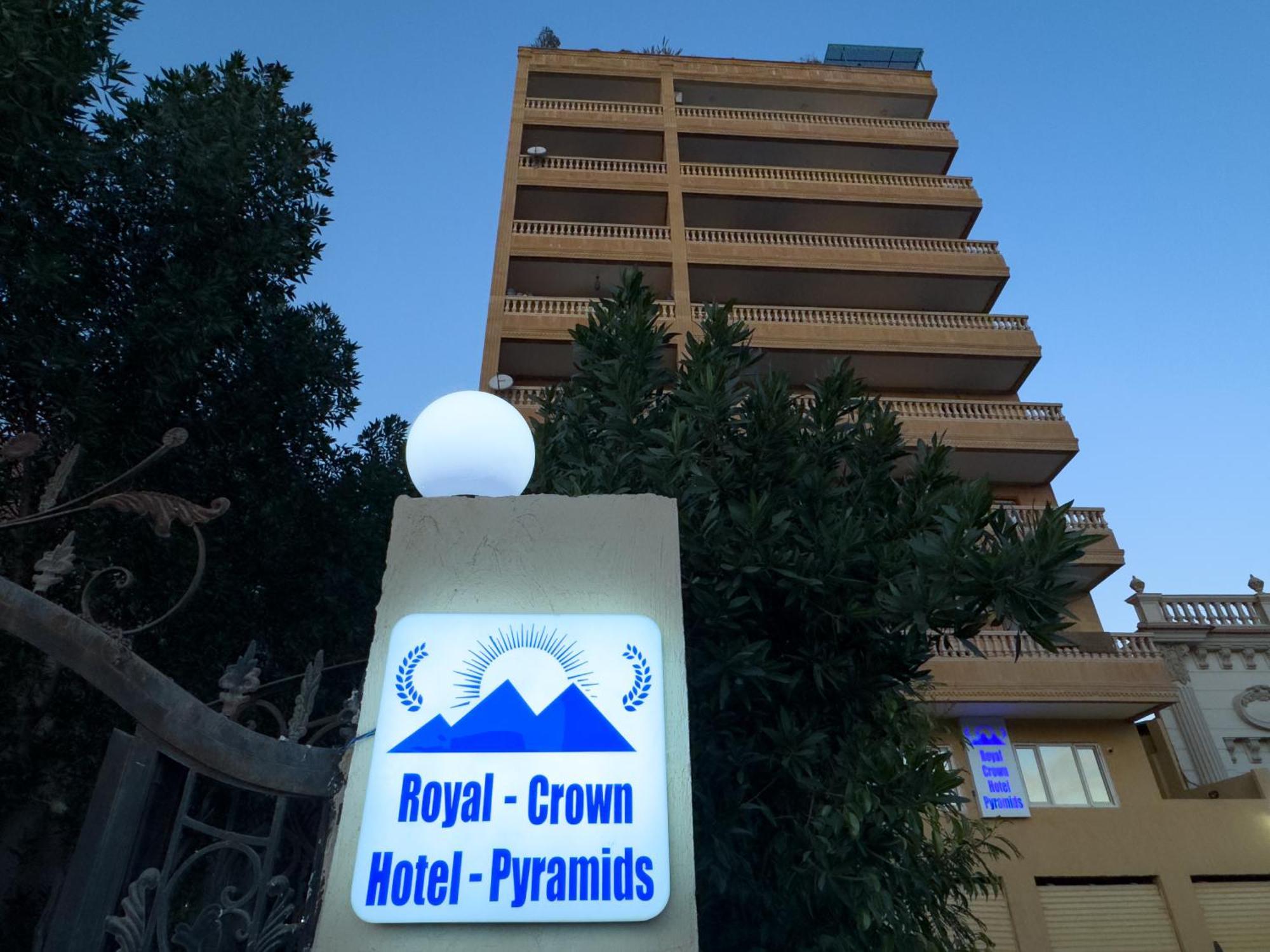 Royal Crown Hotel Giza Pyramids View Kafret el-Gabal Kültér fotó