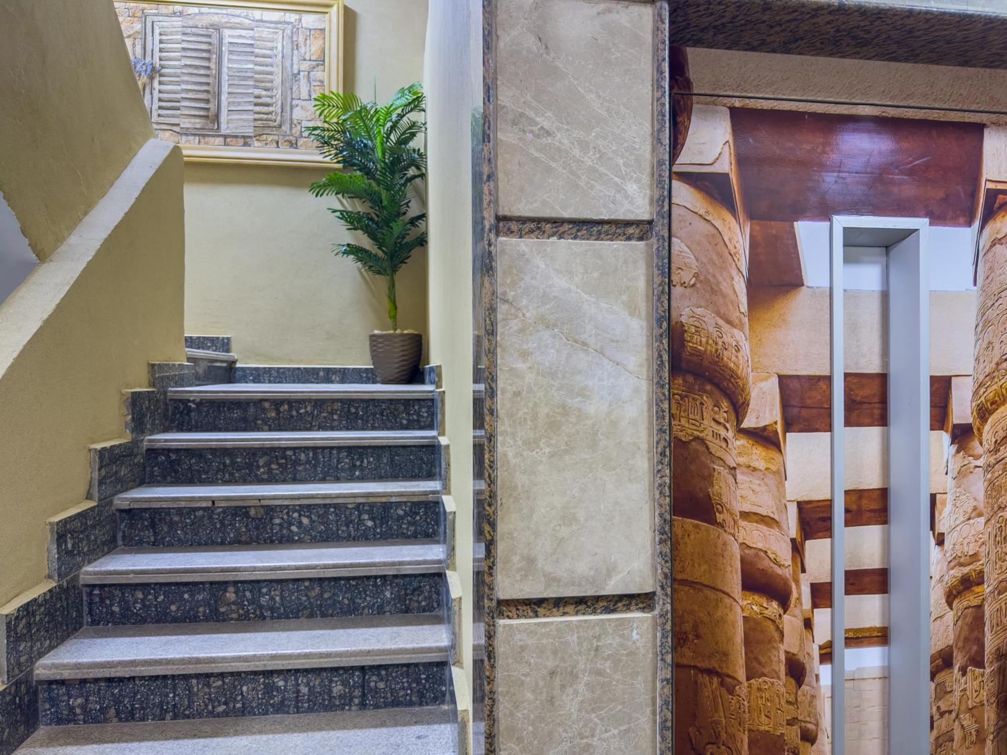 Royal Crown Hotel Giza Pyramids View Kafret el-Gabal Kültér fotó